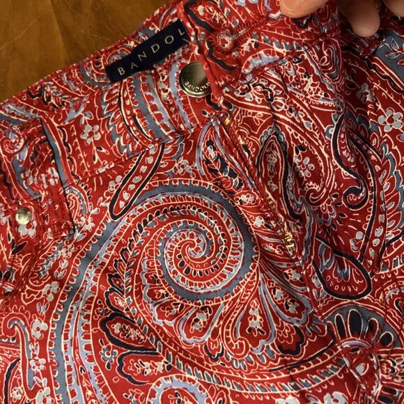 Bandolino Womens Red & Blue Paisley Print Shorts Size 12 Cotton Blend Mid-Rise - Picture 8 of 14